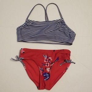 Little Girls Small Size 6/7 2 Piece Swimwear